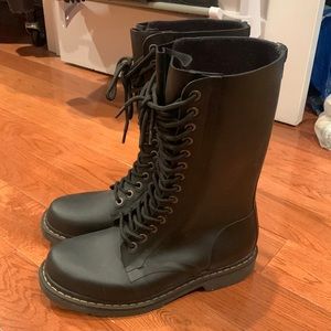 Dr. Martens Black Shower Wellington Rain Boots sz 10